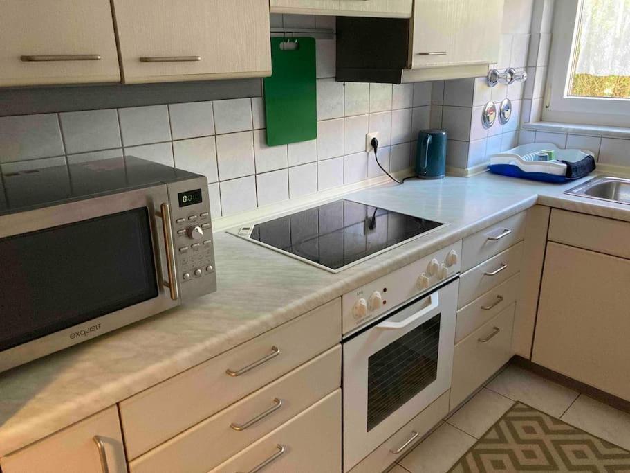 An Der A8 & Dennoch Stadtnah Kirchheim unter Teck Ngoại thất bức ảnh